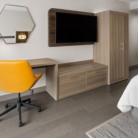Holiday Inn Express & Suites Waynesboro East エクステリア 写真