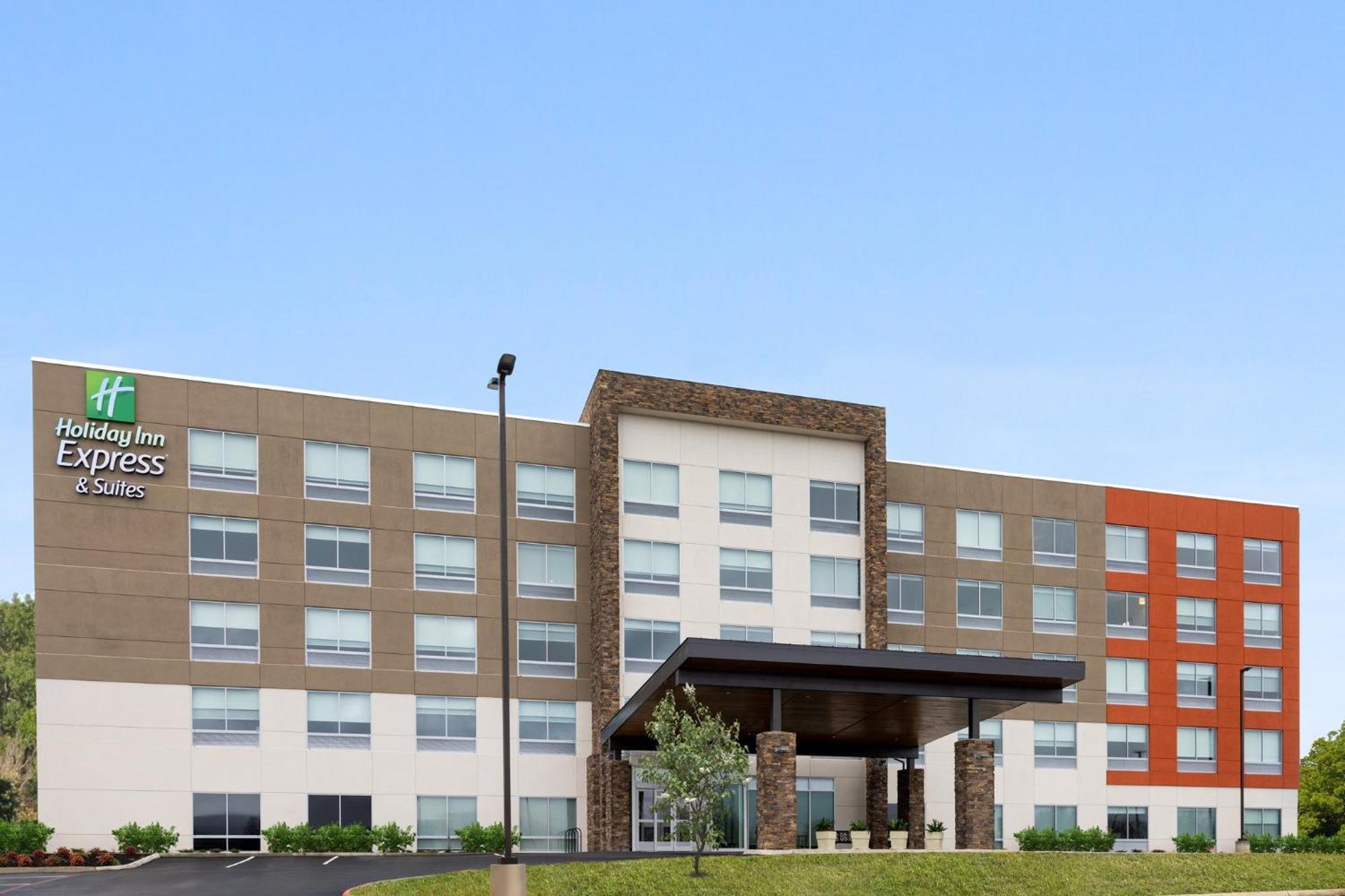 Holiday Inn Express & Suites Waynesboro East エクステリア 写真