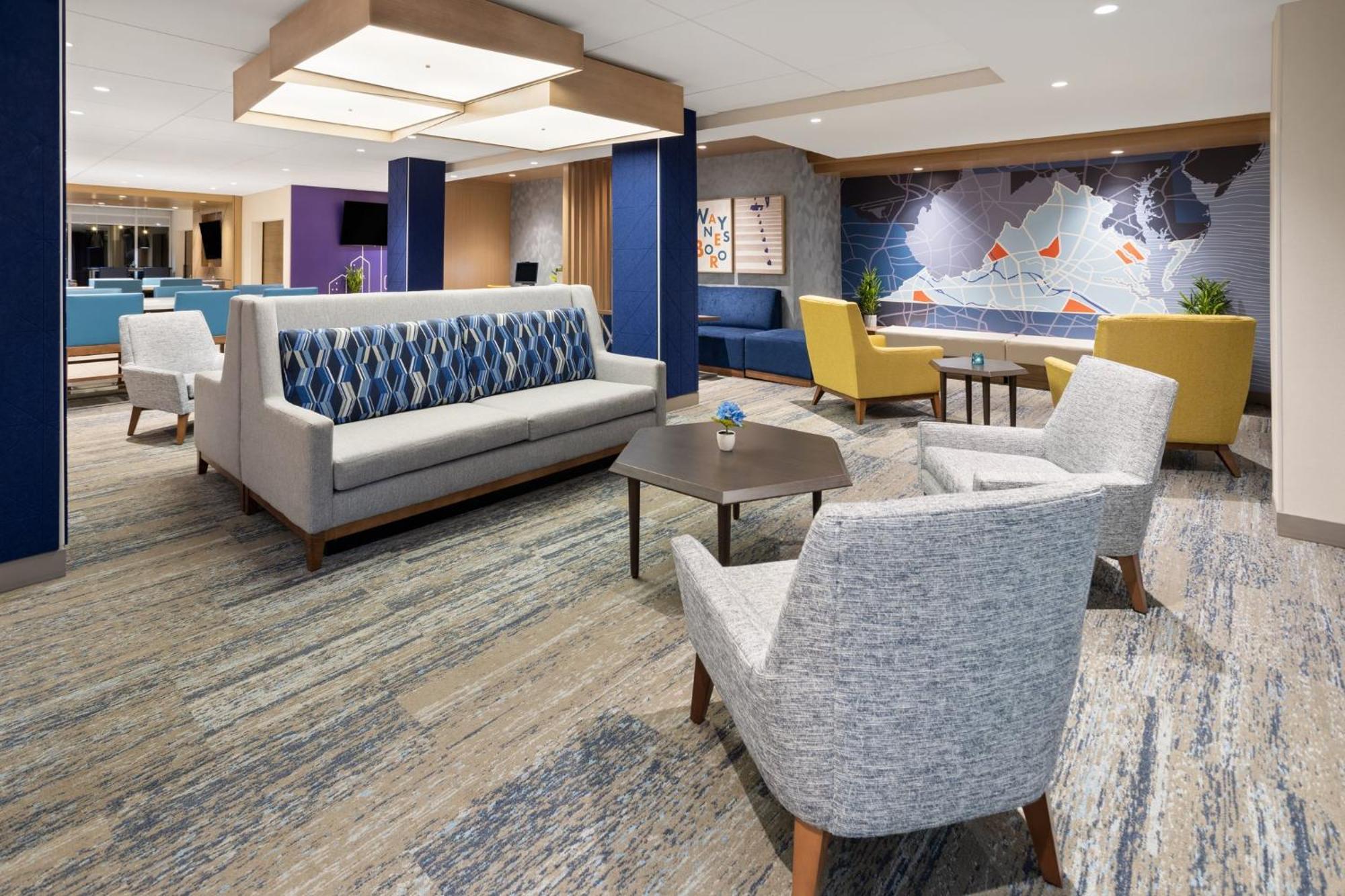 Holiday Inn Express & Suites Waynesboro East エクステリア 写真